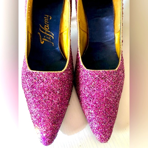 Red Satin pump bow detail 3 inch heel leather sole size 7.5 - Picture 13 of 16